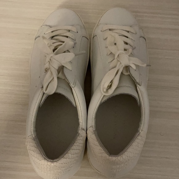 Banana Republic White Women’s Sneakers - Picture 3 of 5